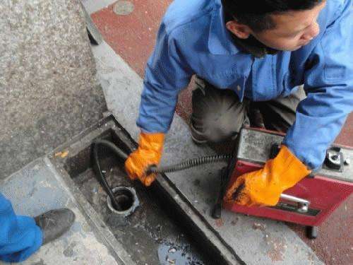 凤岗镇疏通下水道